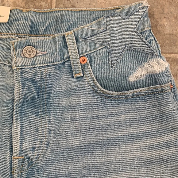 Levi’s 501 90’s embroidered short raw hem size 23 - Picture 7 of 11